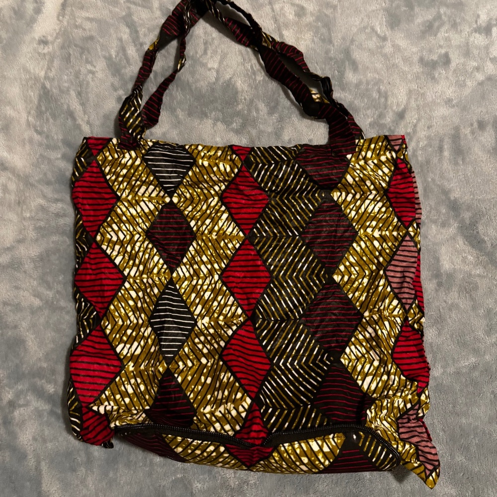 Folldable tote